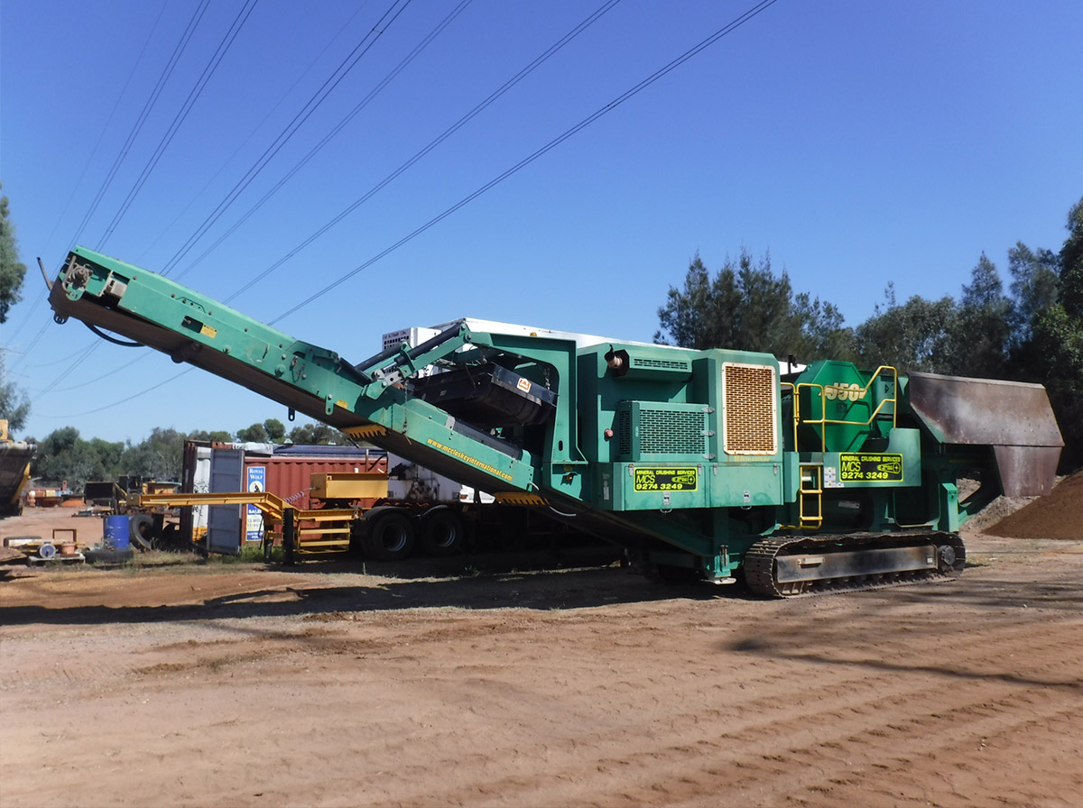 Excavator and Rock Breaker Hire